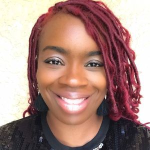 Meet your Posher, Aesha